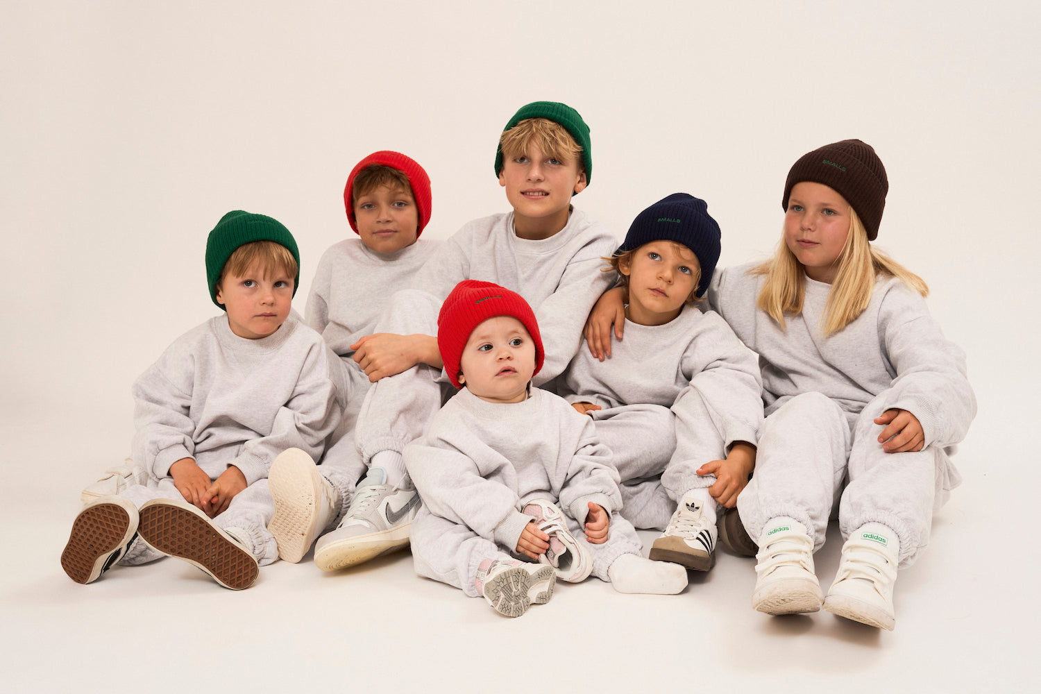 Ellis Beanie 0002 Navy Blazer